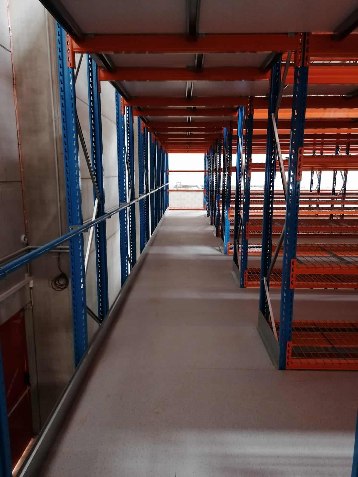 Mezza stow® solution in warehouse