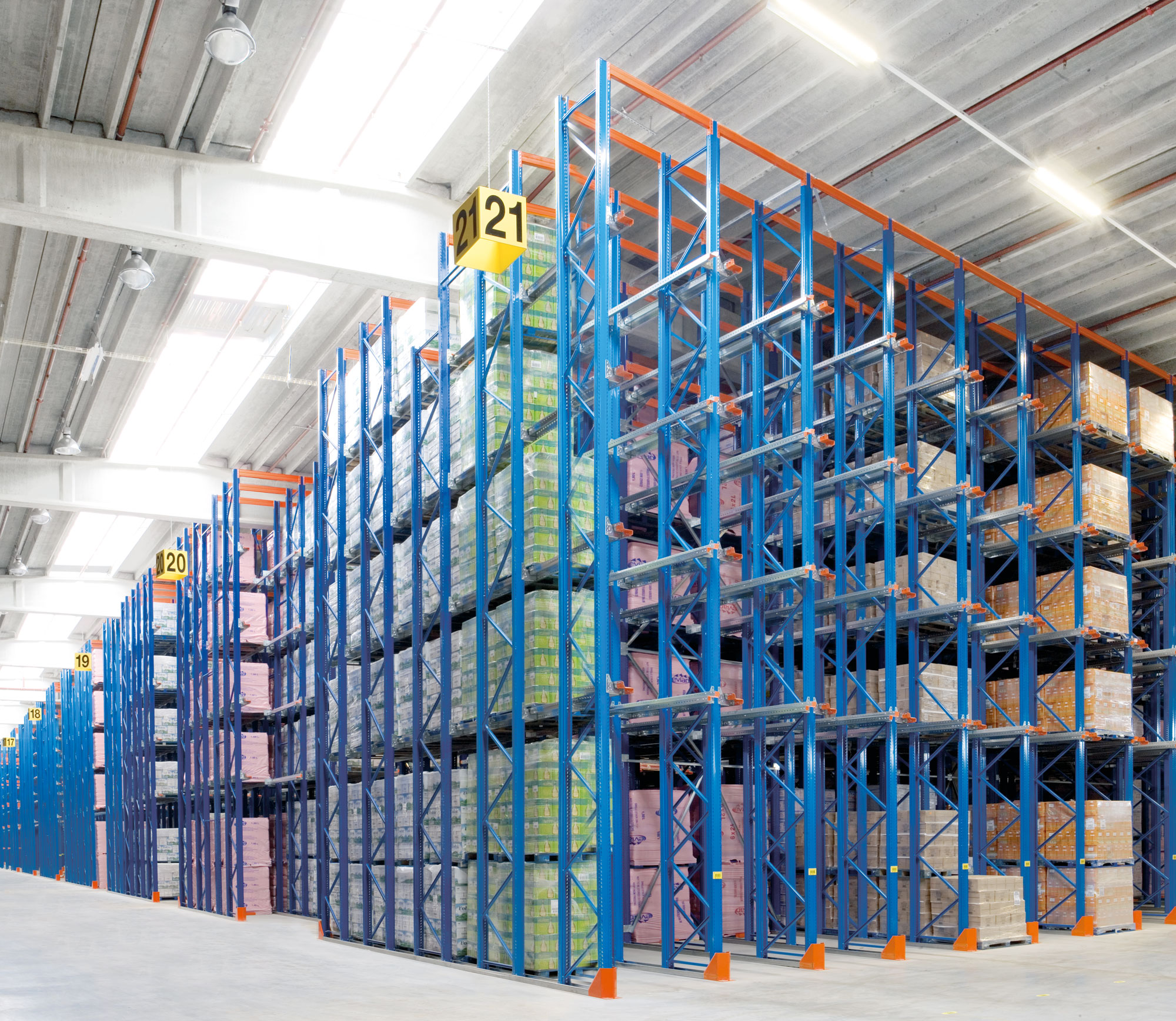 Drive-in racking food industry