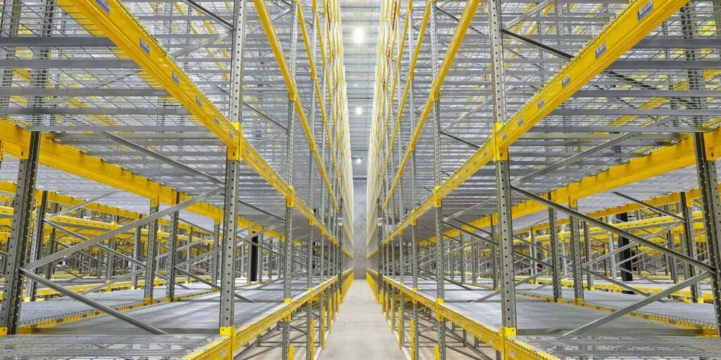 stow Australia Conventional Pallet racking